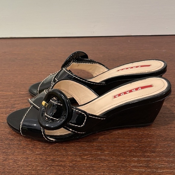 Prada Women’s Black Patent Leather Wedge Size 6 - Picture 3 of 6